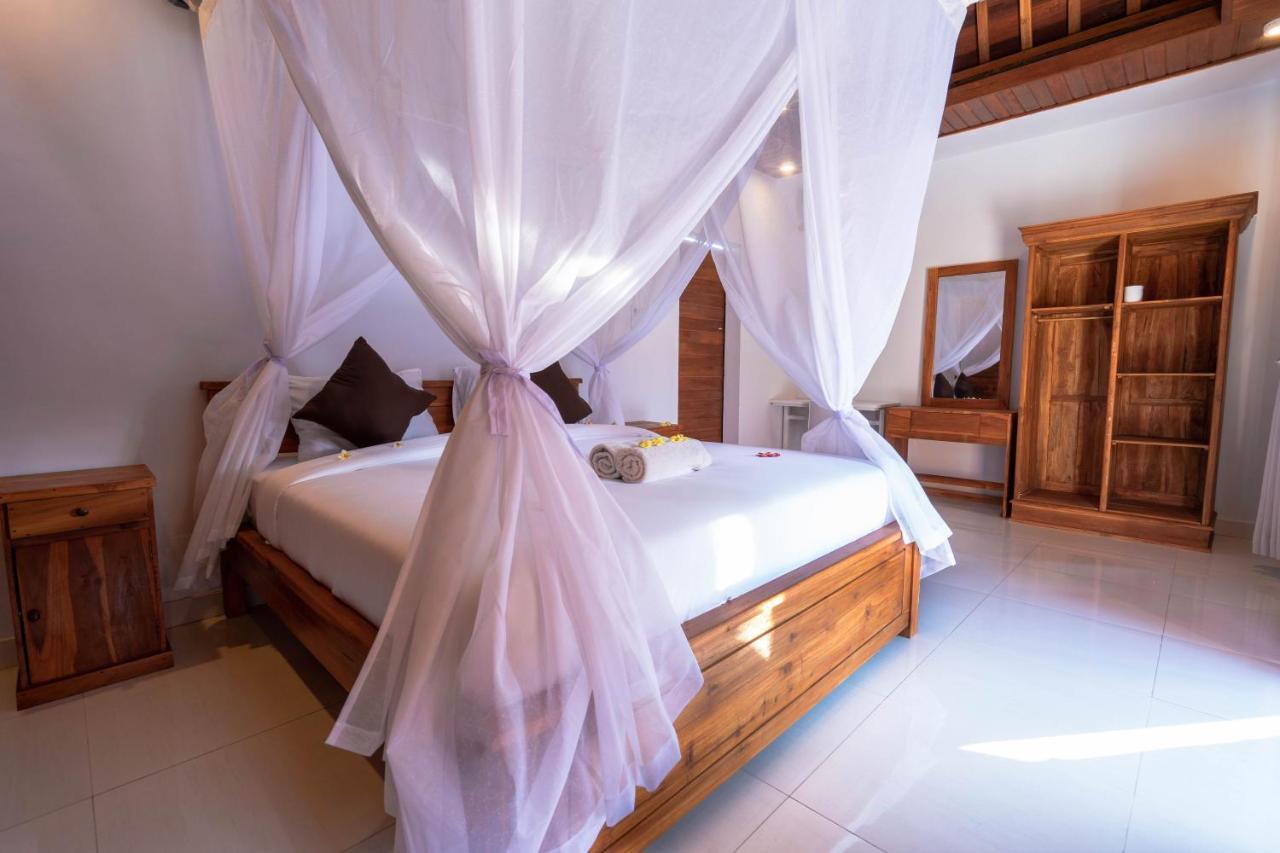 Garvi Villa Karangasem Екстериор снимка
