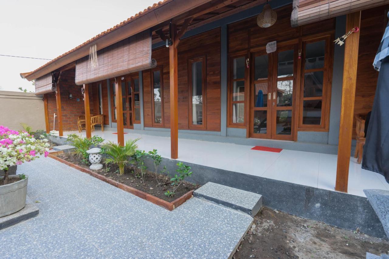 Garvi Villa Karangasem Екстериор снимка