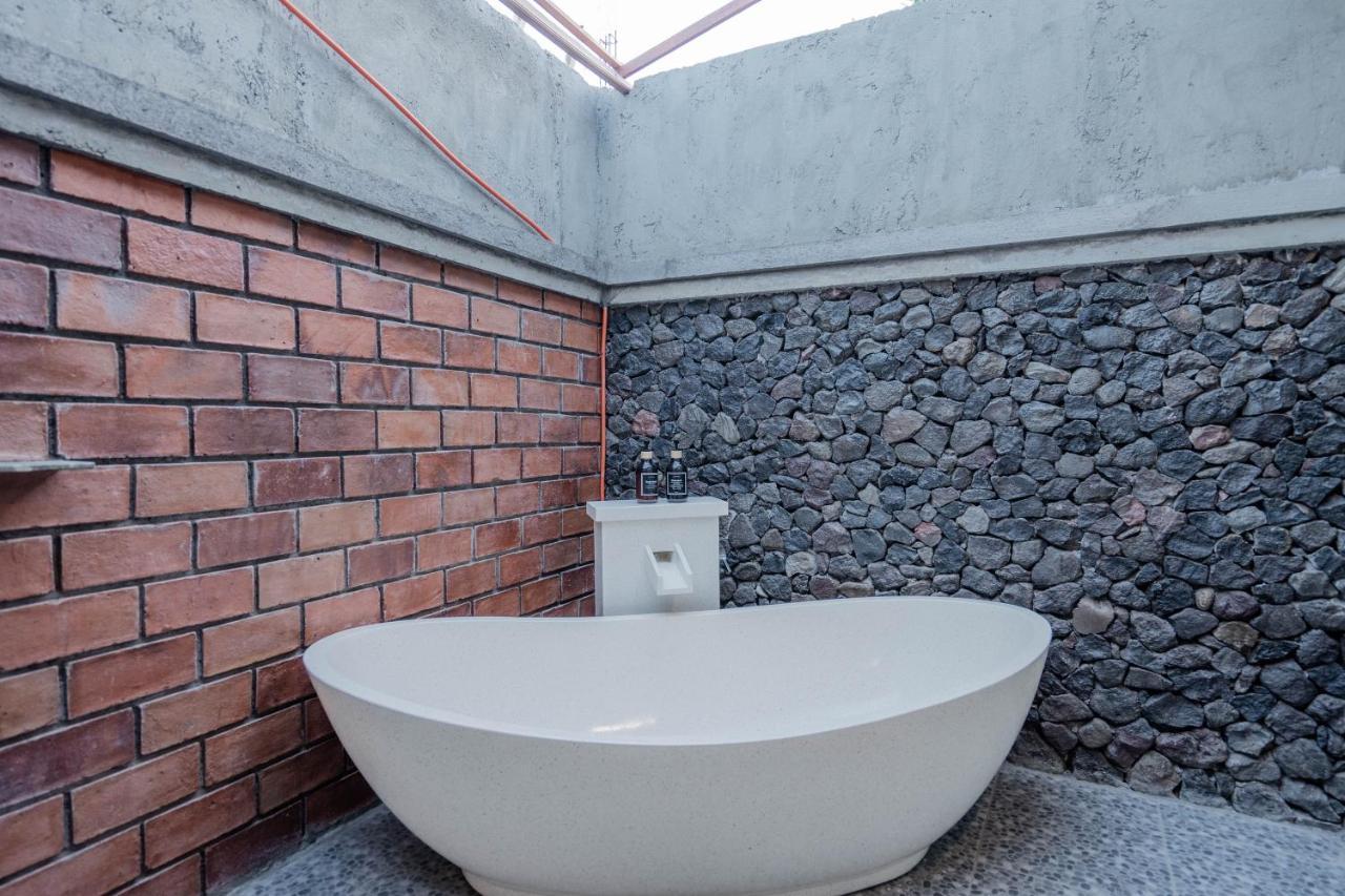 Garvi Villa Karangasem Екстериор снимка