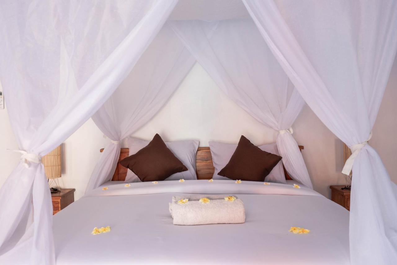 Garvi Villa Karangasem Екстериор снимка