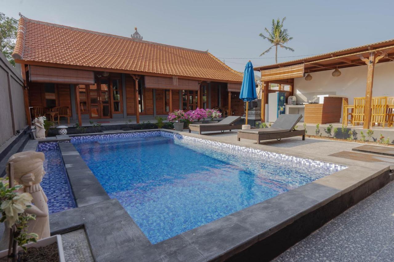 Garvi Villa Karangasem Екстериор снимка