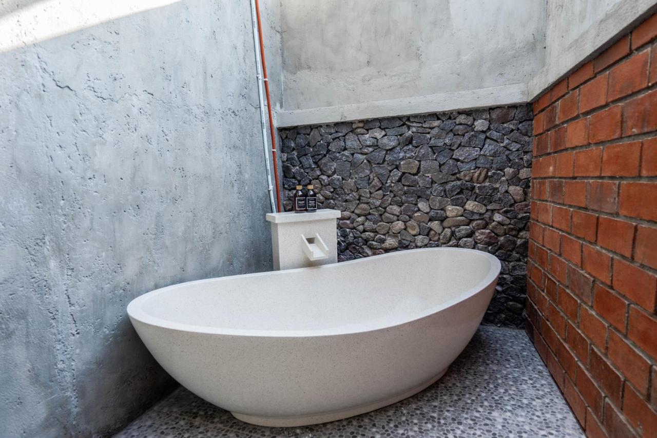 Garvi Villa Karangasem Екстериор снимка