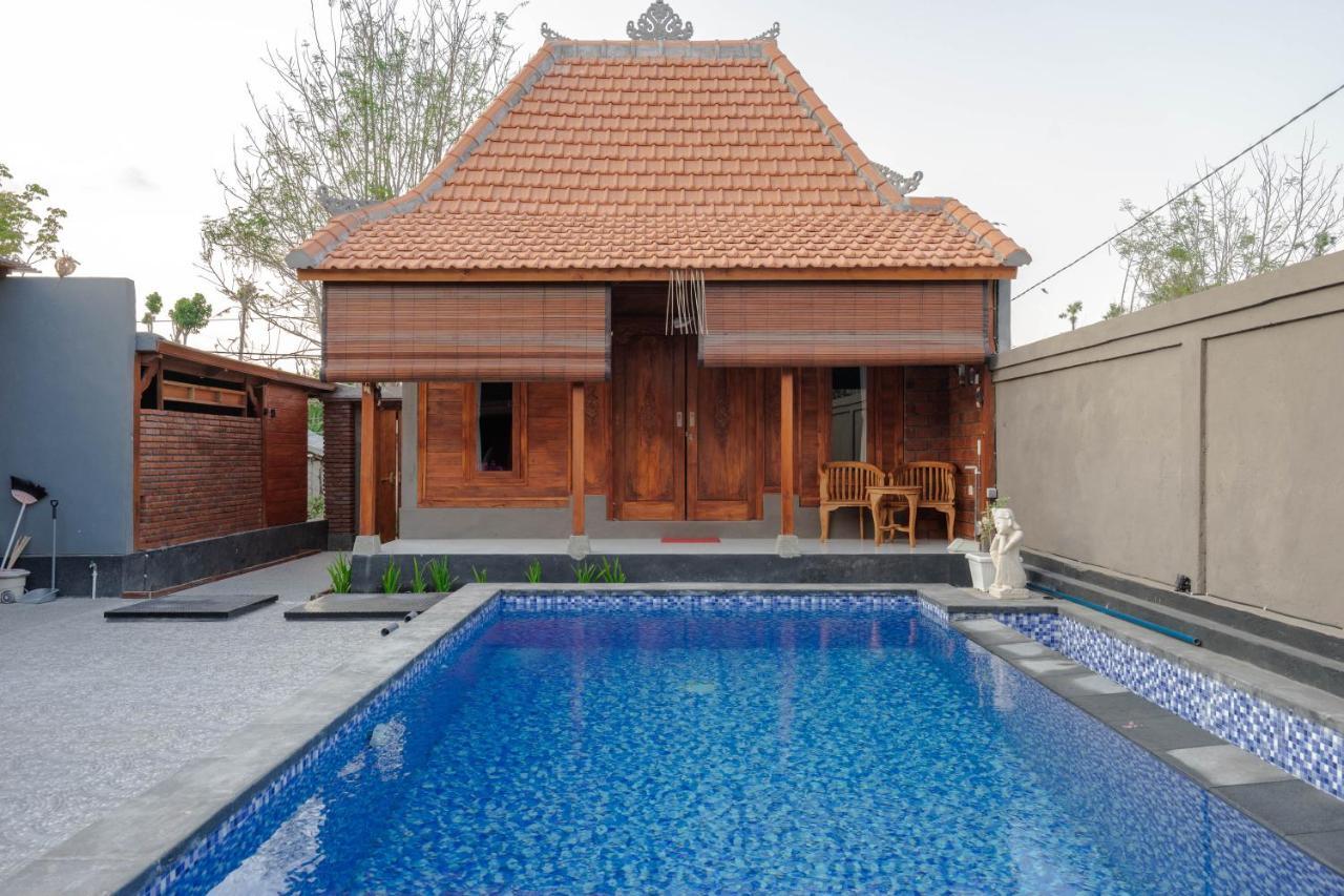 Garvi Villa Karangasem Екстериор снимка