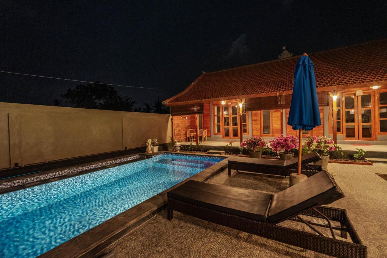 Garvi Villa Karangasem Екстериор снимка