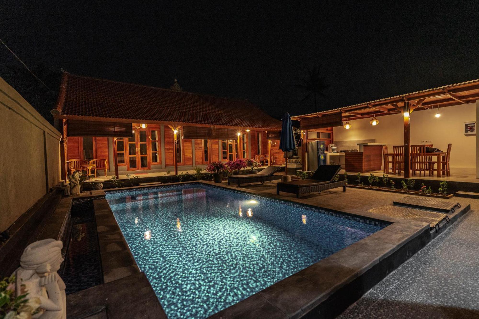 Garvi Villa Karangasem Екстериор снимка